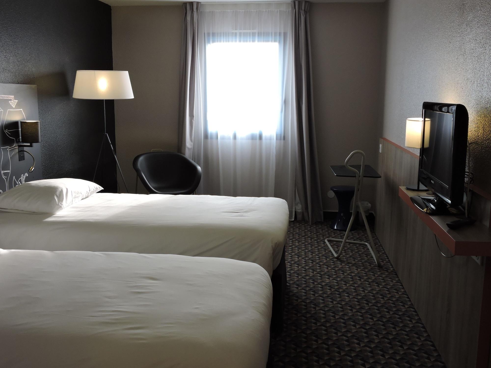 Ibis Styles Cognac Hotel Châteaubernard Exterior photo