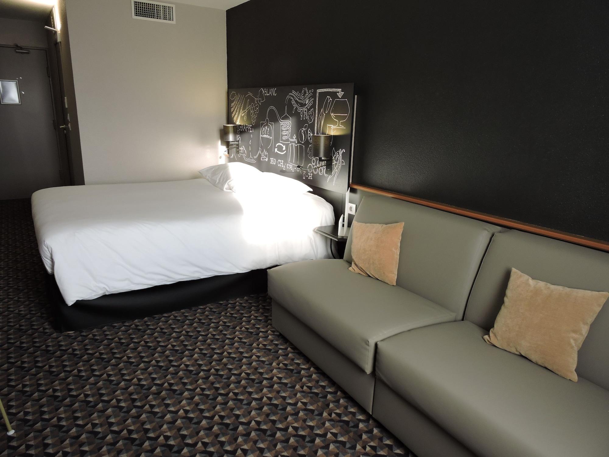 Ibis Styles Cognac Hotel Châteaubernard Exterior photo