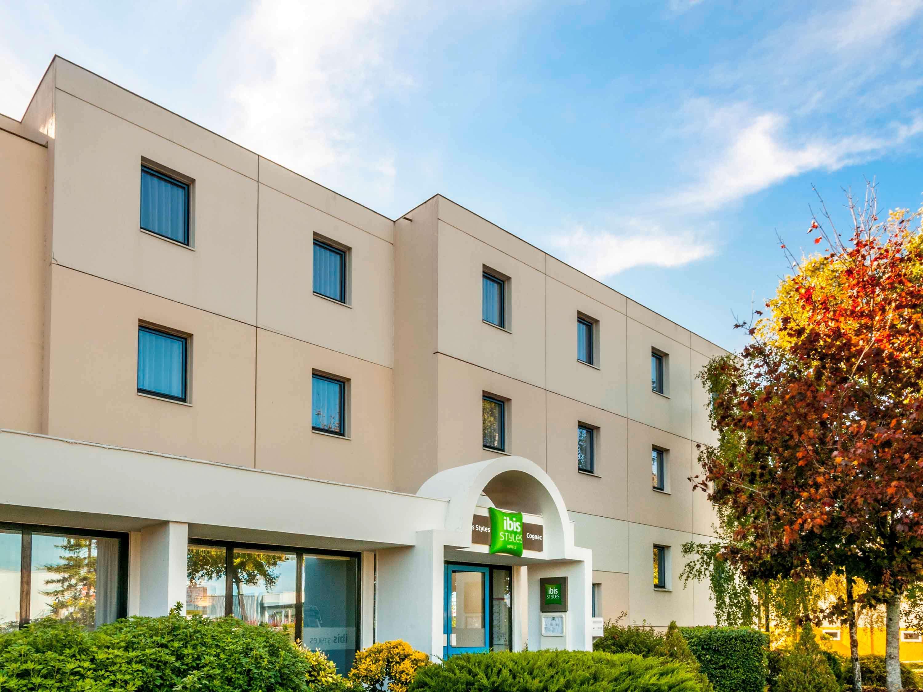 Ibis Styles Cognac Hotel Châteaubernard Exterior photo