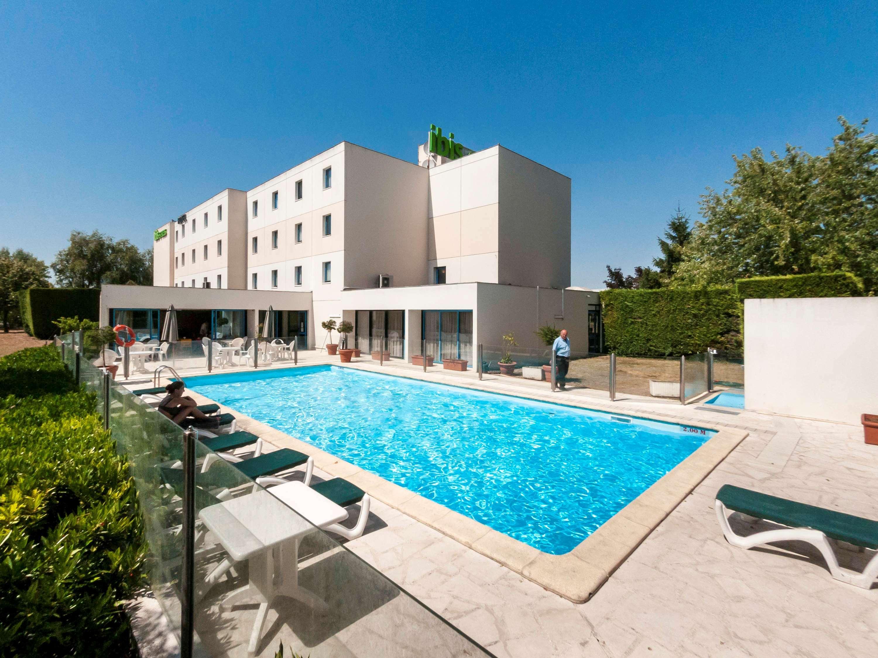 Ibis Styles Cognac Hotel Châteaubernard Exterior photo