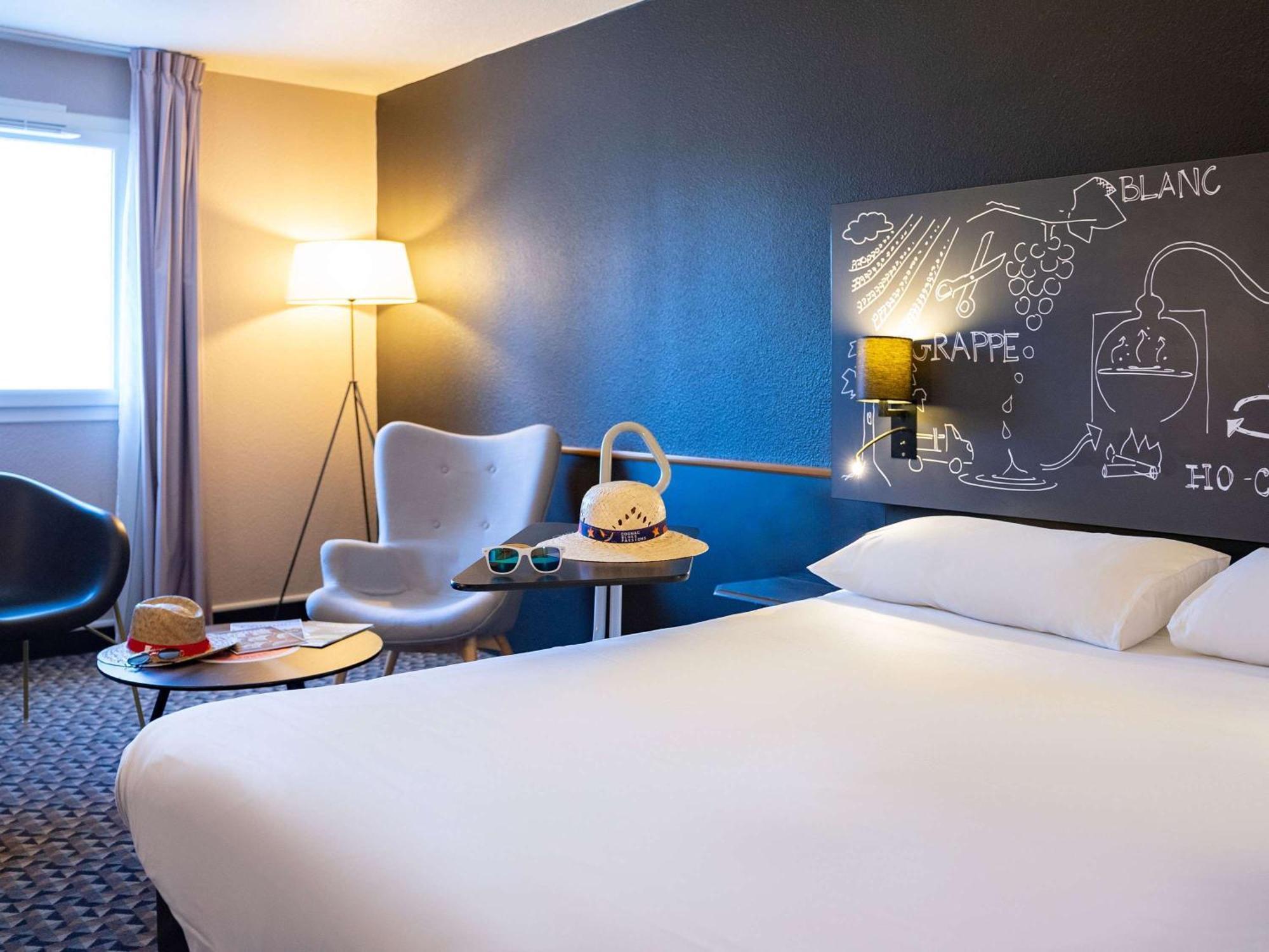Ibis Styles Cognac Hotel Châteaubernard Exterior photo