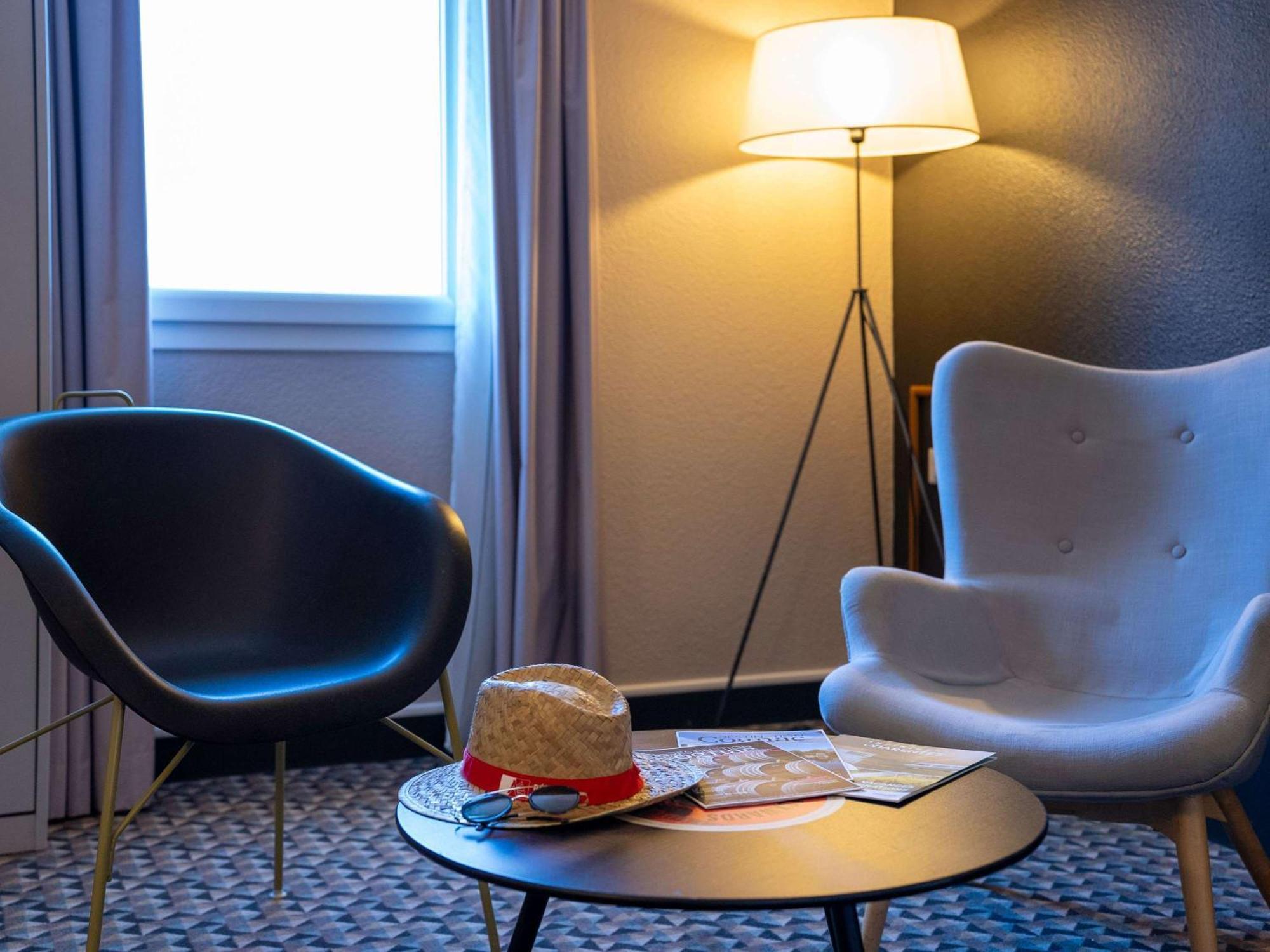 Ibis Styles Cognac Hotel Châteaubernard Exterior photo