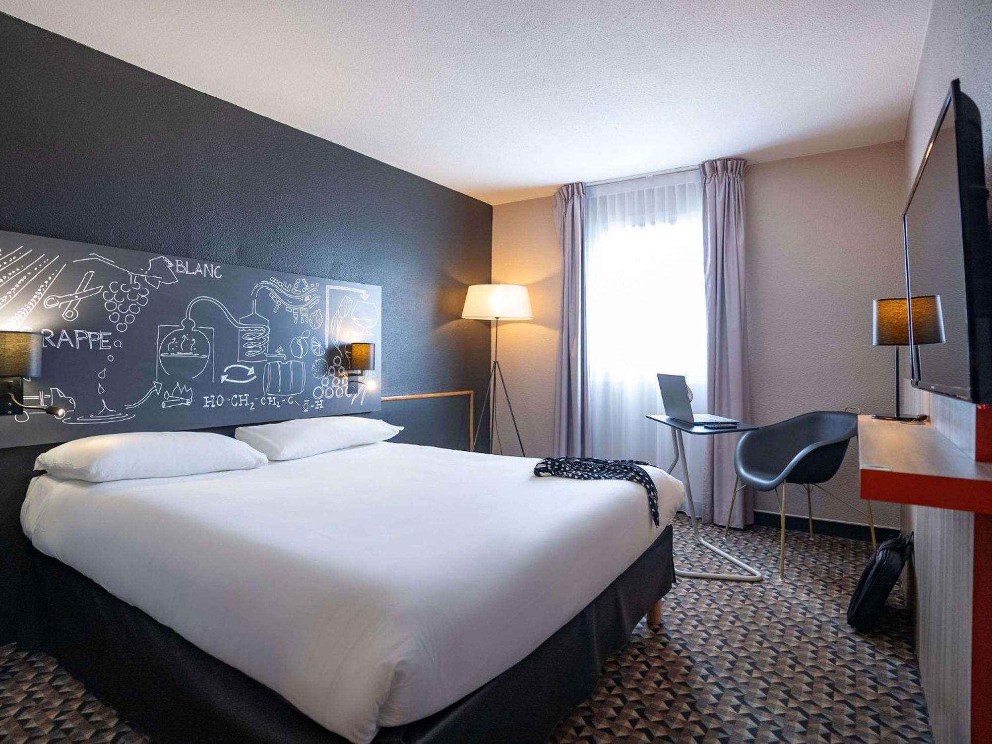Ibis Styles Cognac Hotel Châteaubernard Exterior photo